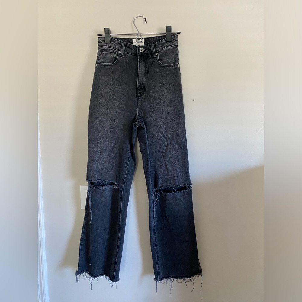 ABrand Women’s ‘94 High and Wide Black Jeans - Size 26 / AU 8